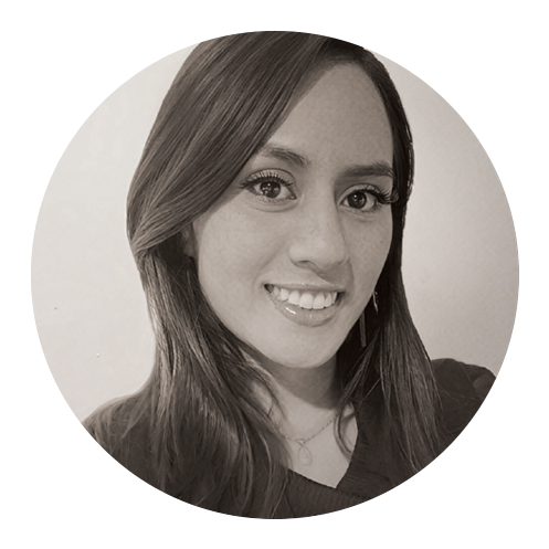 Instructora ASHLEY ROSERO